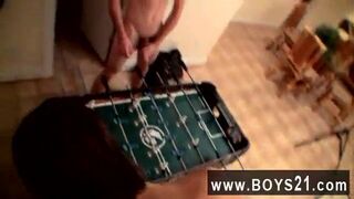 Gay XXX Straight dude dude Nolan is confident about his skills at