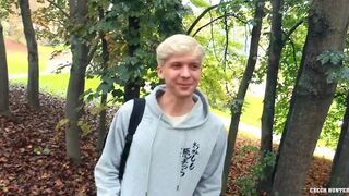 Twink Blonde On His Way Home When He Bumps Into A Guy Who Wants His Dick Fucked And Pay At The Same Time - Hot