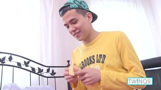Xander's Anal Gaping & Drilling Scenes Are Pretty Hot!