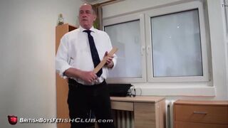 Ricky paddled in the office