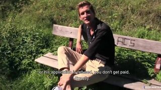 Dude Comes Across This Random Sexy Guy Who Loves